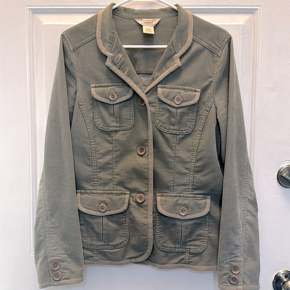 L.L. Bean Women’s Corduroy Jacket Sz Small
